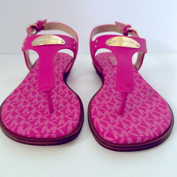 NIB Michael Kors Cerise Sandals Sz 7, Pink - Picture 3 of 9